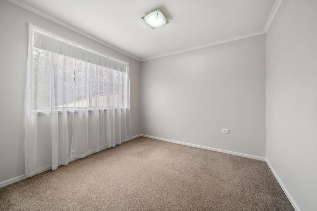 16 Wilhelmi Cres, Banks, ACT 2906