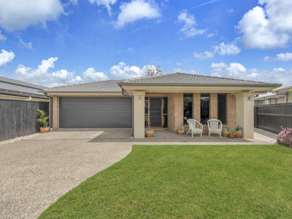 2 Daniell Cl, Ripley, QLD 4306