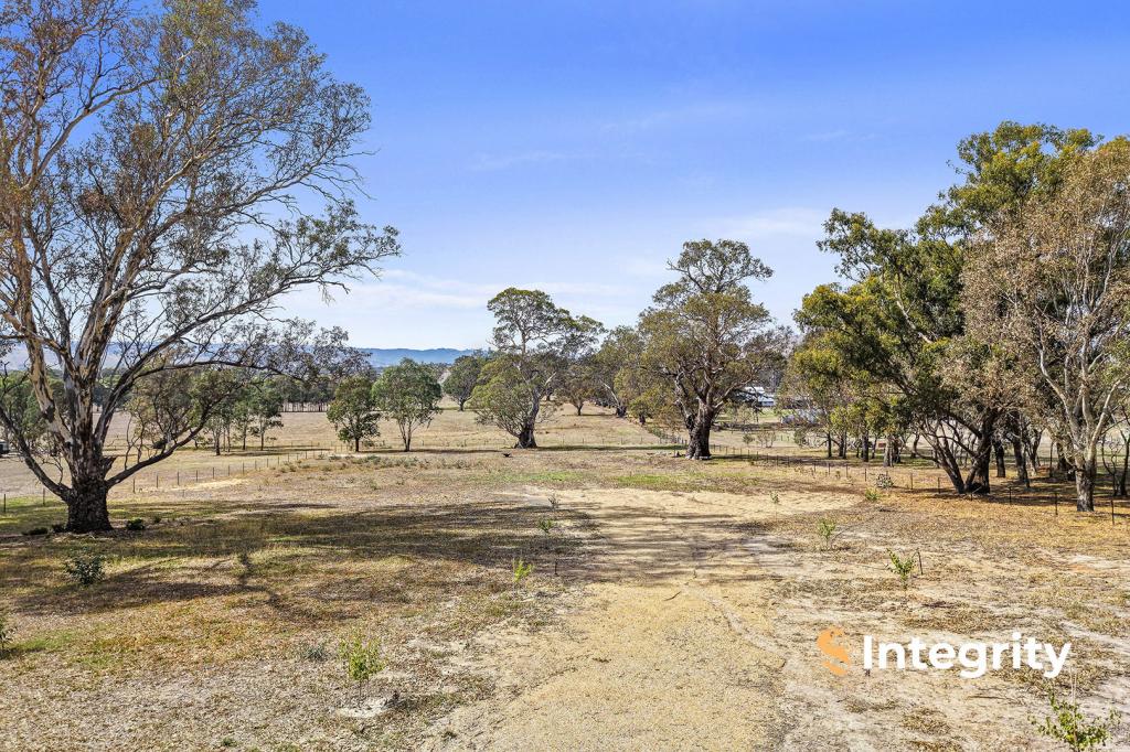 18 Bainbridge Way, Alexandra, VIC 3714