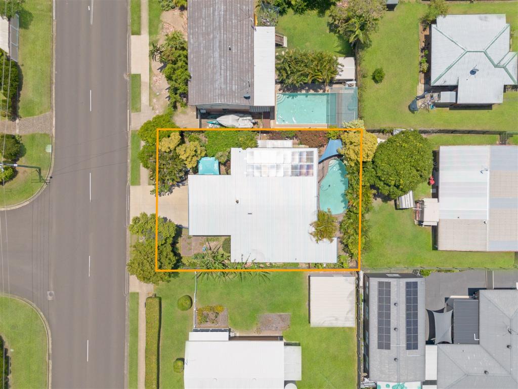 60 Denmans Camp Rd, Torquay, QLD 4655