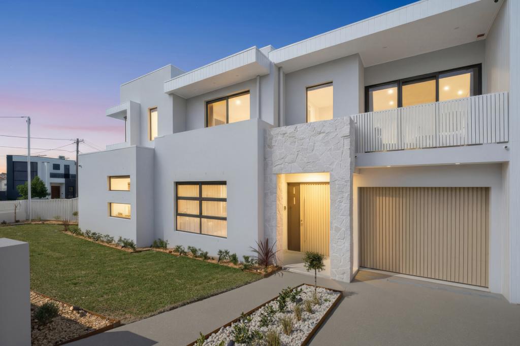 73a Sandakan Rd, Revesby Heights, NSW 2212