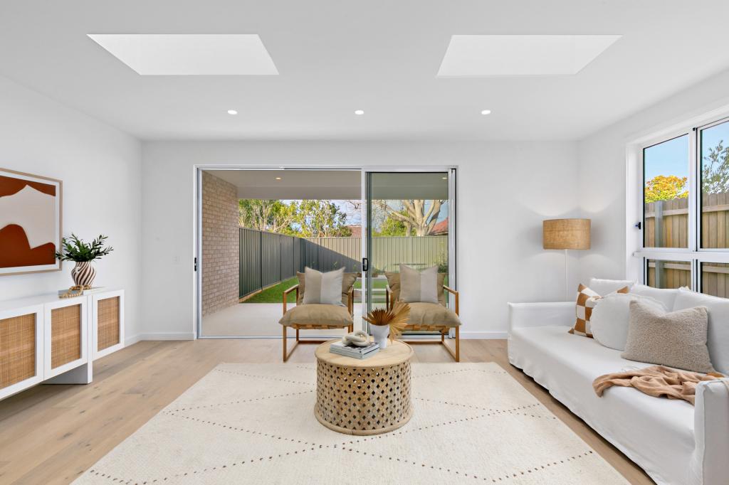 11 Lawson St, Fairy Meadow, NSW 2519