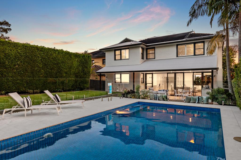 90 Peacock St, Seaforth, NSW 2092