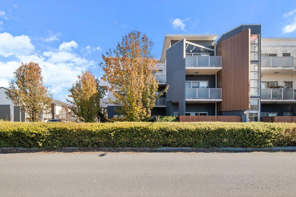 57/41 Clare Burton Cres, Franklin, ACT 2913