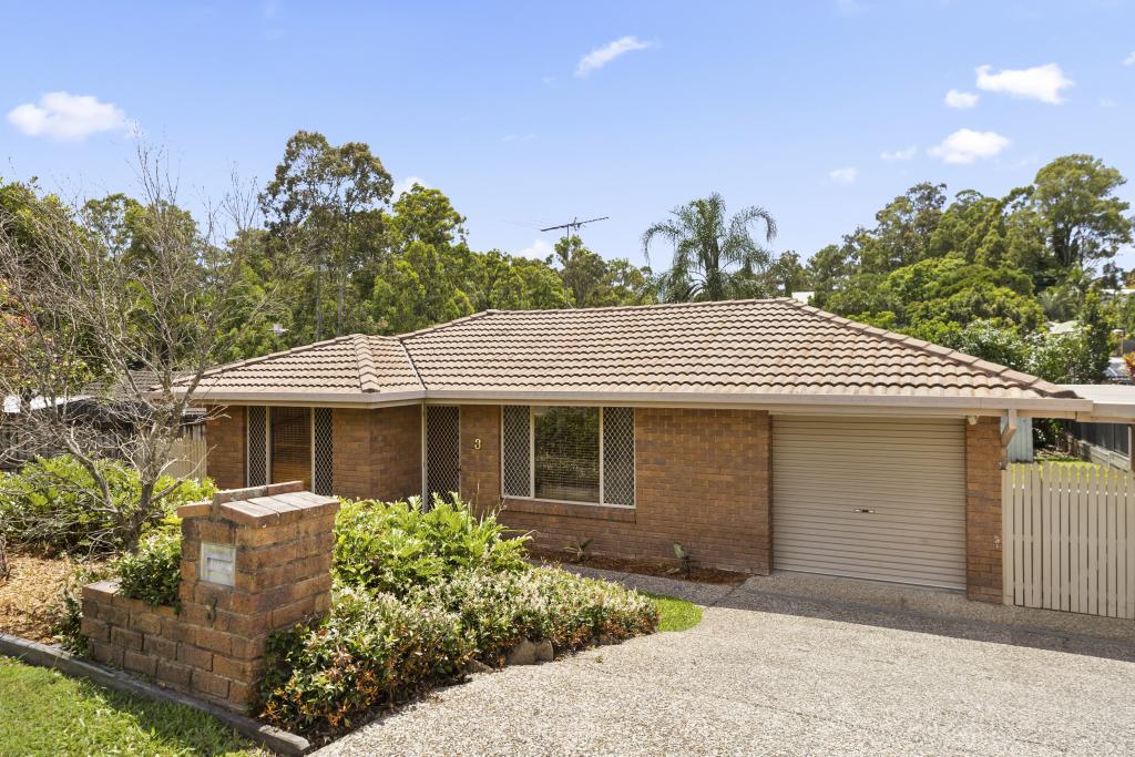 3 Glenvale Ct, Everton Hills, QLD 4053