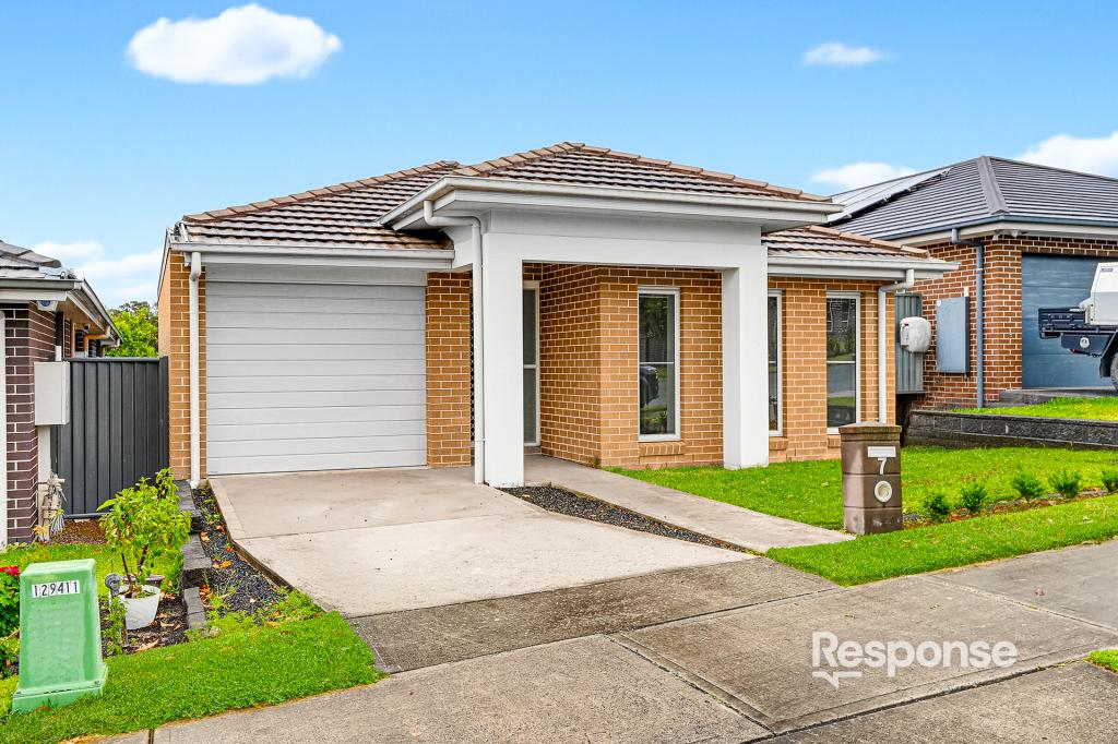 7 Flagship Rdge, Jordan Springs, NSW 2747
