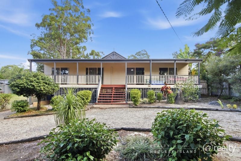 18 Wharf St, Macleay Island, QLD 4184