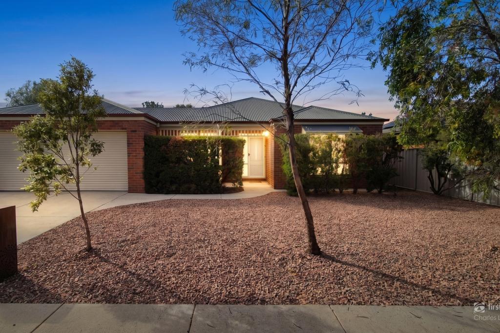 16 ABERDEEN WAY, MOAMA, NSW 2731