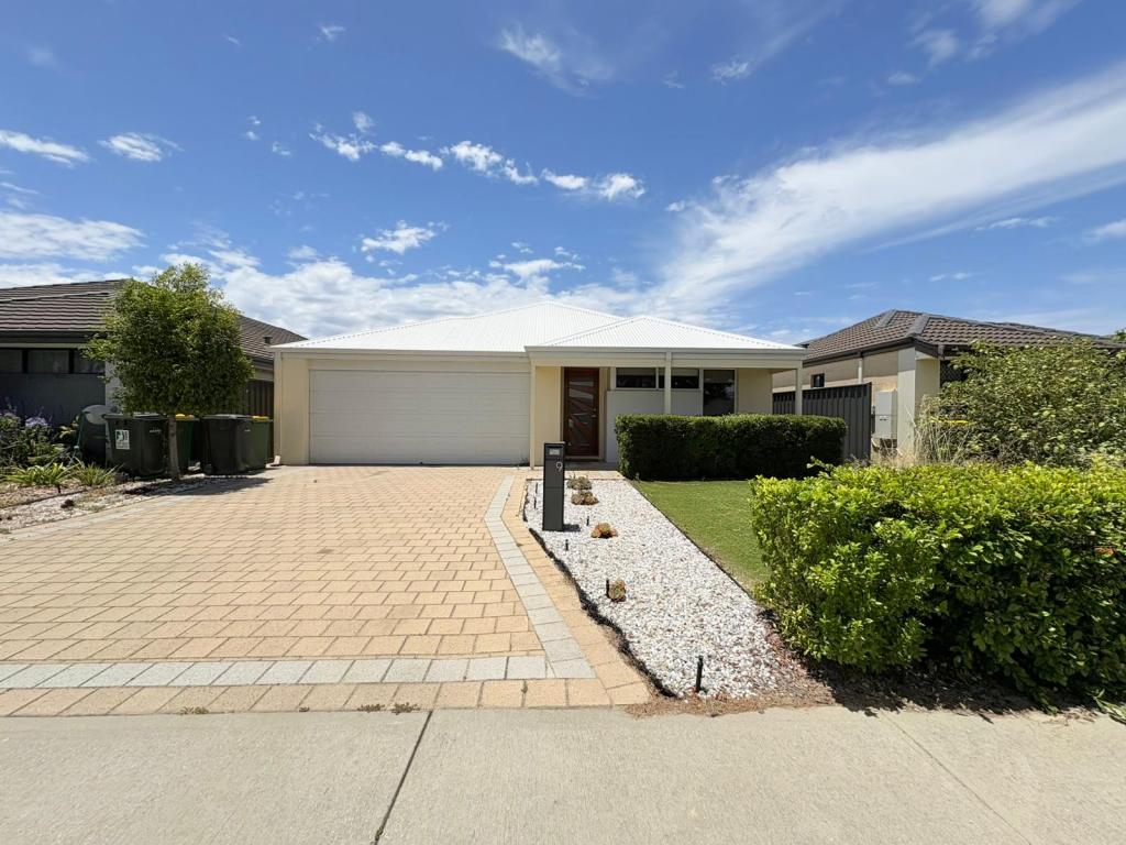 9 Ernest Way, Hilbert, WA 6112