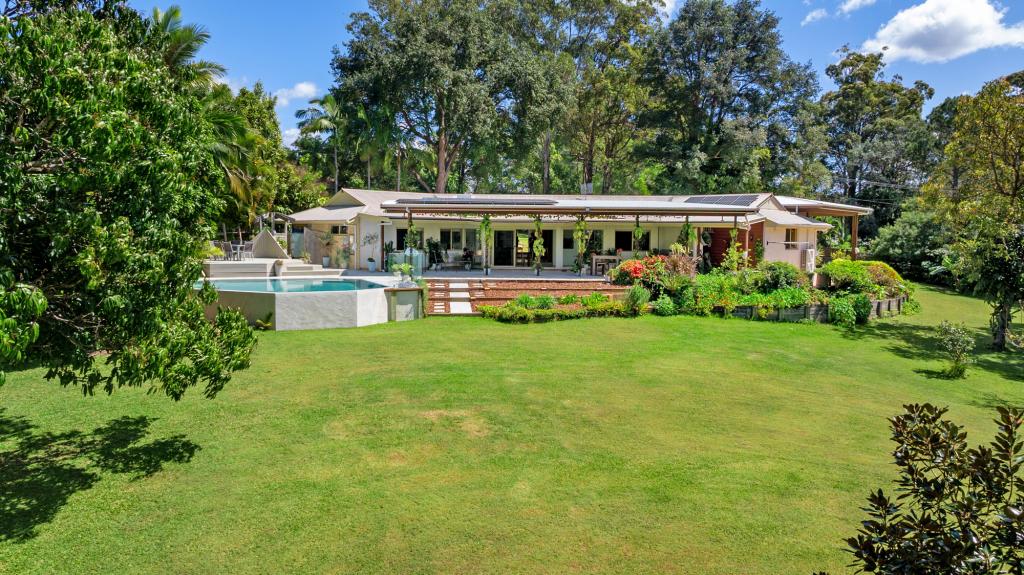 8 Livistona Dr, Doonan, QLD 4562