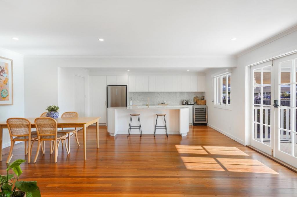 79 Leyte Ave, Palm Beach, QLD 4221