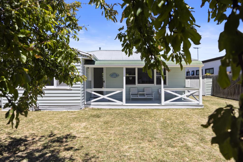 37 John St, Tootgarook, VIC 3941