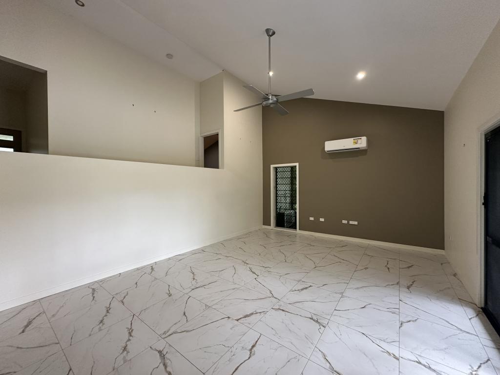 11-13 Pimpala St, Loganlea, QLD 4131