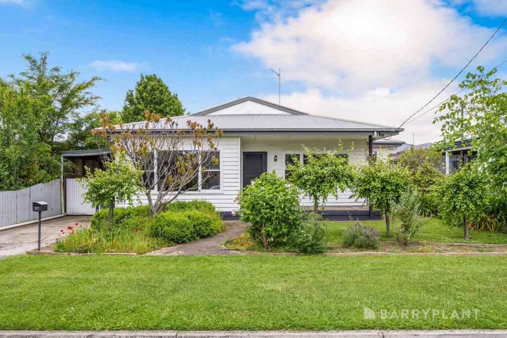 21 Munro St, Alfredton, VIC 3350