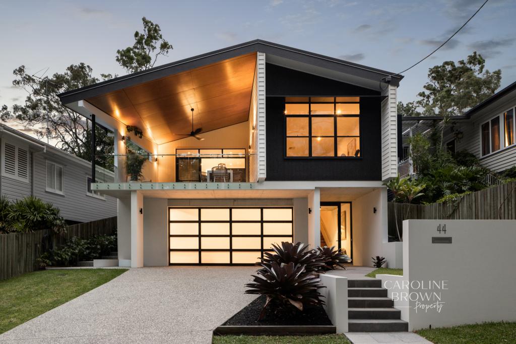 44 Barnett Rd, Bardon, QLD 4065