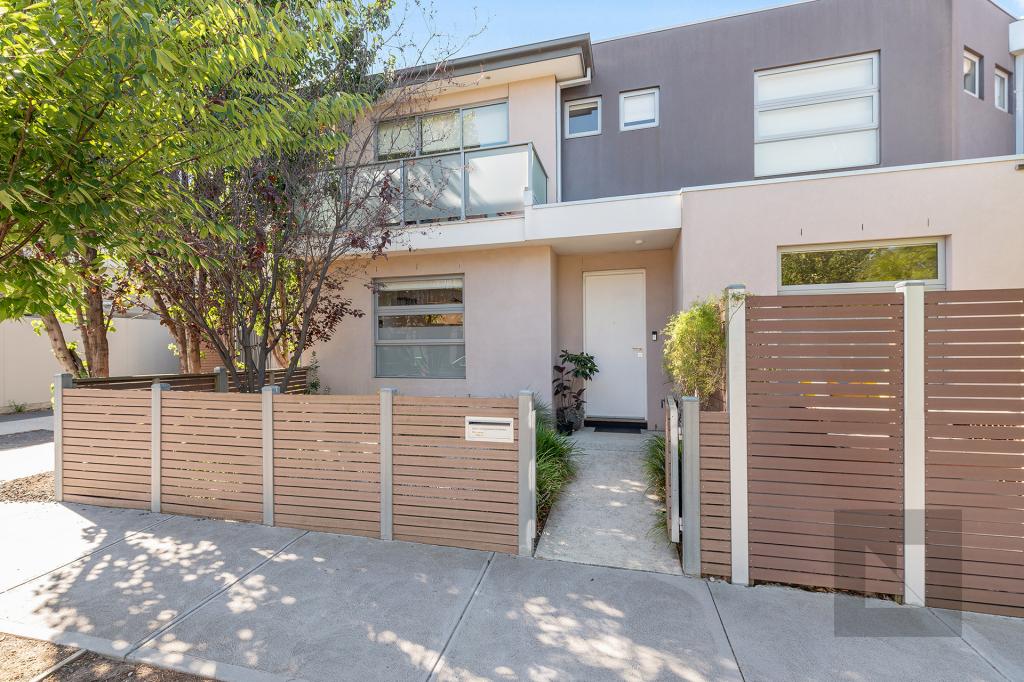 1/30 Sydenham St, Seddon, VIC 3011