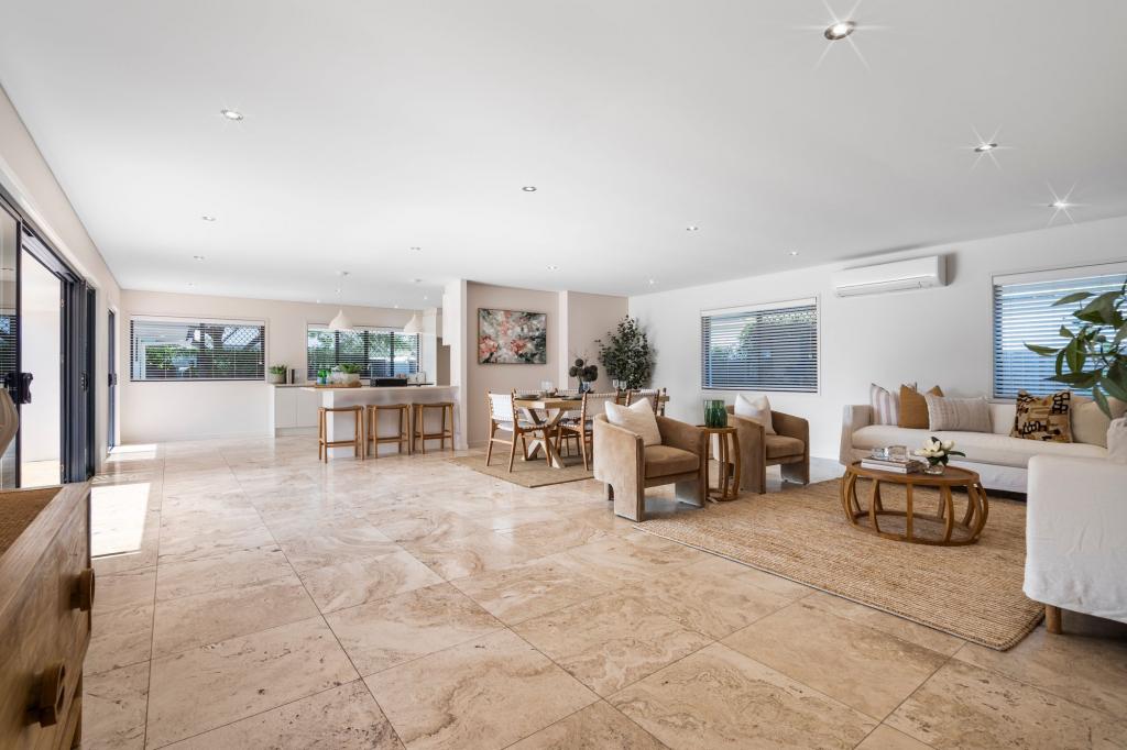58 Boomerang Cres, Bundall, QLD 4217