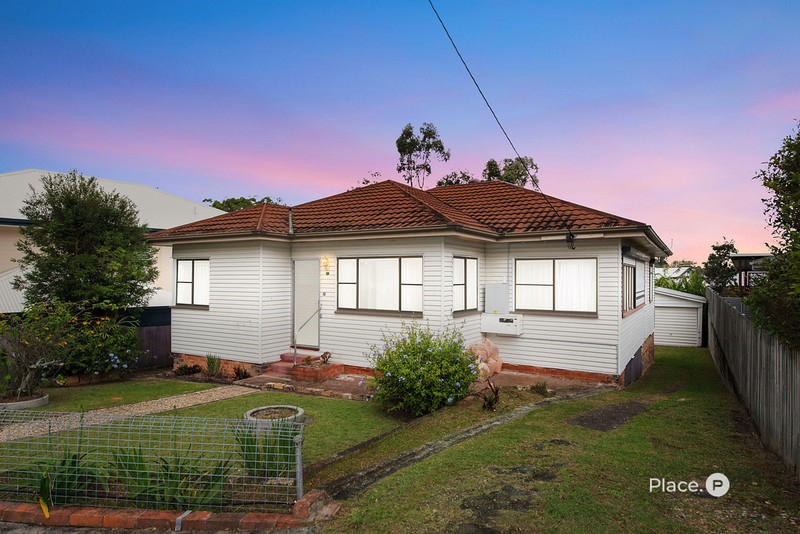 17 Wills St, Coorparoo, QLD 4151