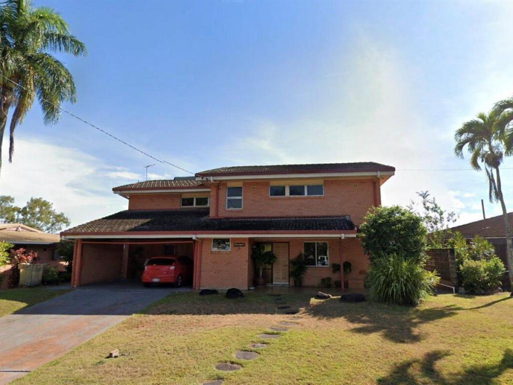 10 Koppen Tce, Mooroobool, QLD 4870