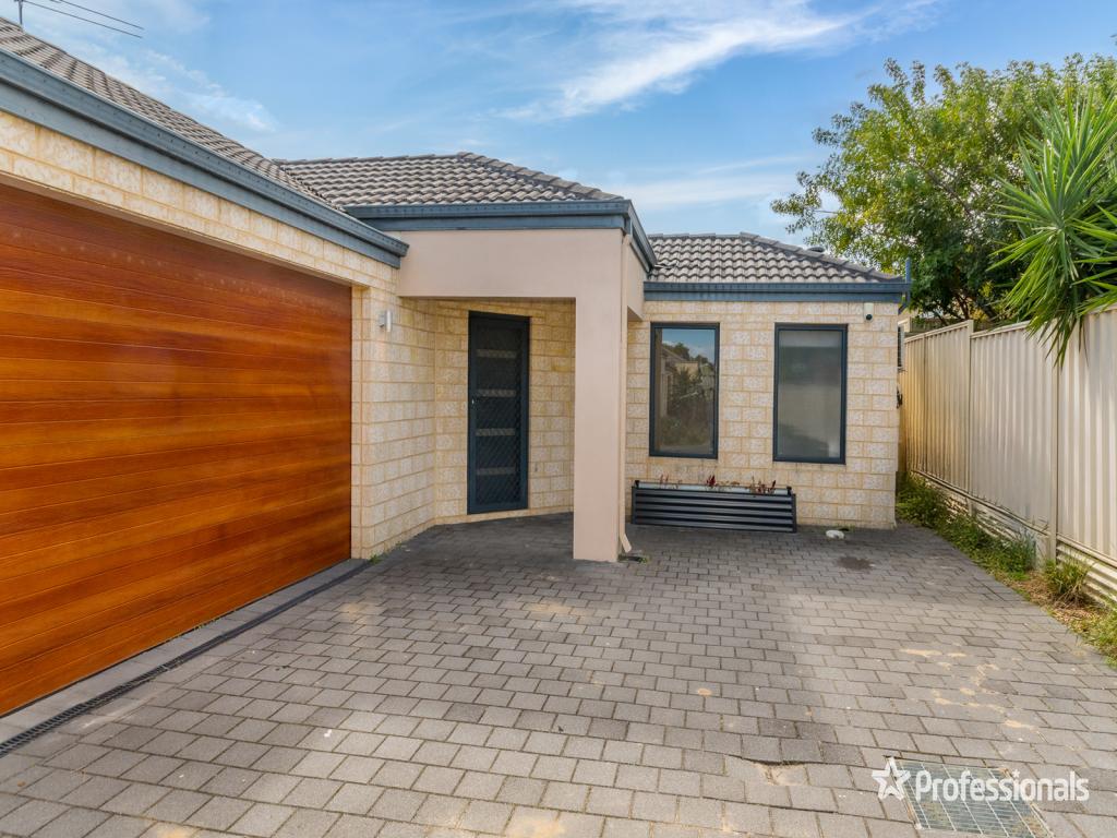 33c St Albans Rd, Nollamara, WA 6061