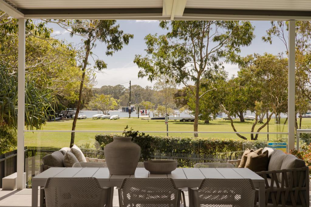 1/126 GYMPIE TCE, NOOSAVILLE, QLD 4566