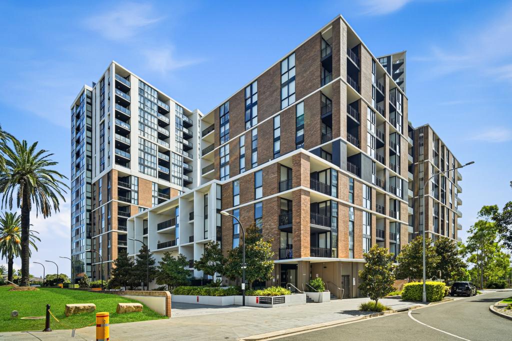 815/5 Maple Tree Rd, Westmead, NSW 2145