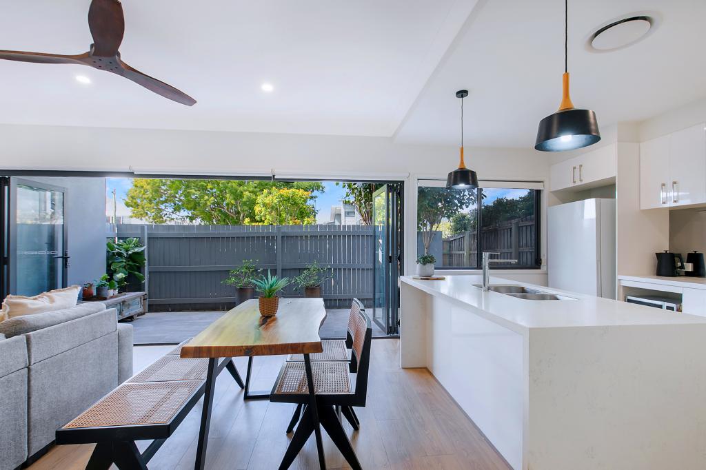 58 Dickenson St, Carina, QLD 4152