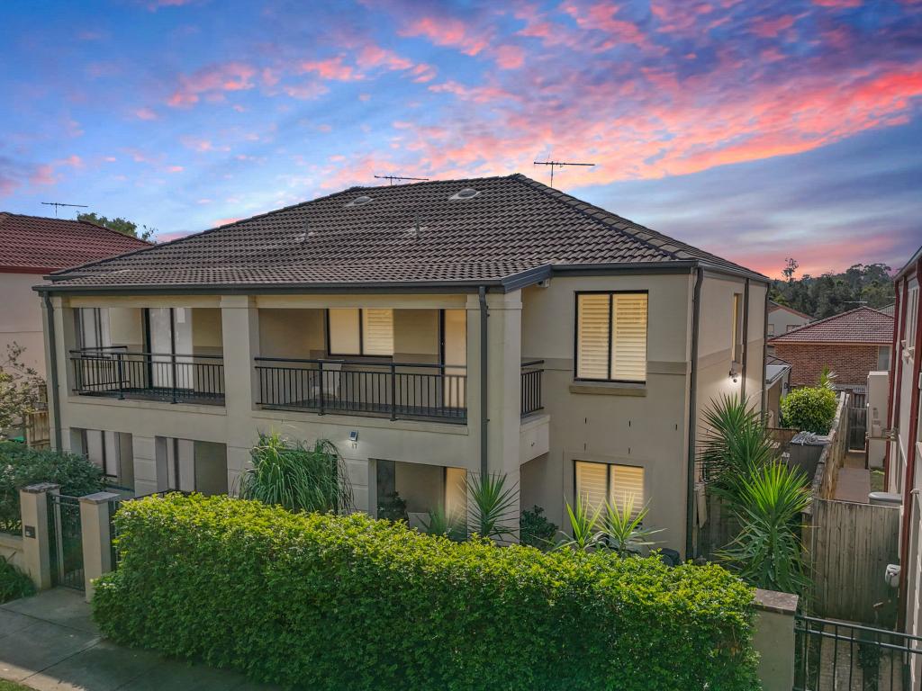17 Wingate Ave, West Hoxton, NSW 2171