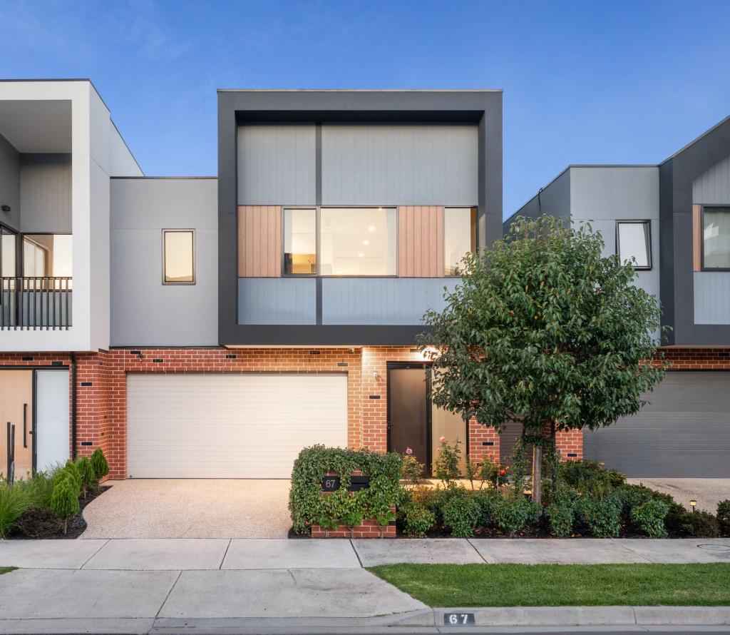 67 NORTHCOTE CCT, BURWOOD EAST, VIC 3151