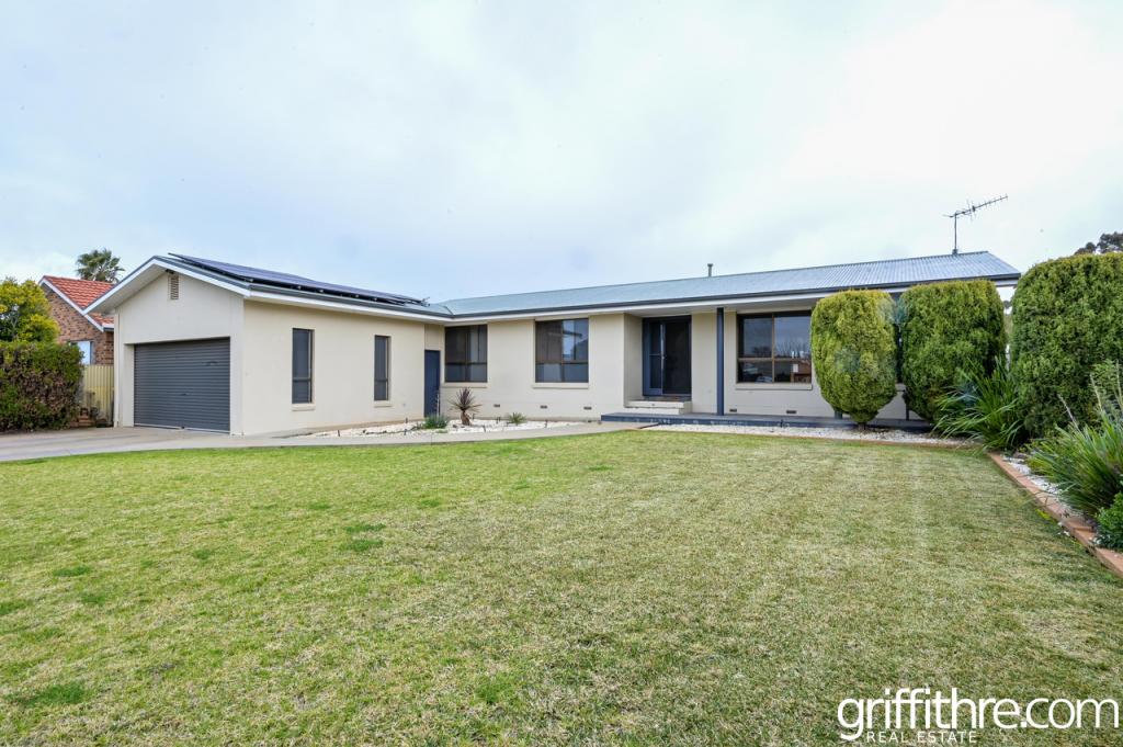 22 Clifton Bvd, Griffith, NSW 2680