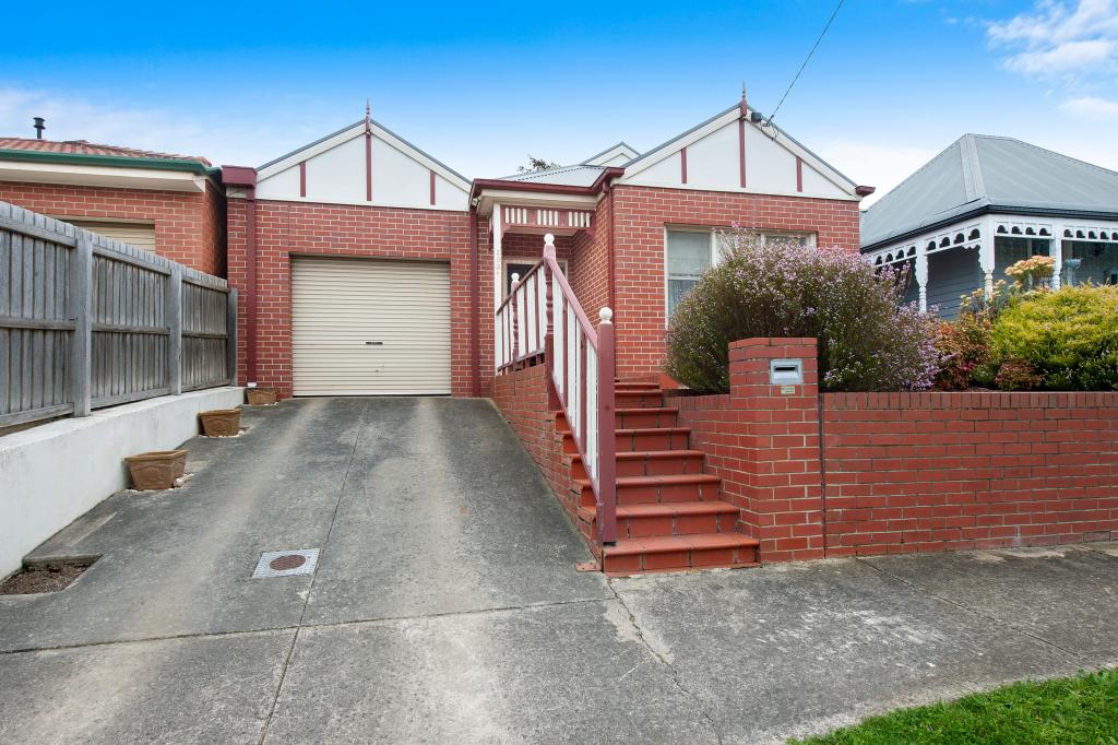 203a Crompton St, Soldiers Hill, VIC 3350