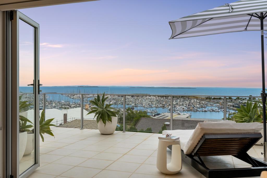 106 Oceana Tce, Manly, QLD 4179