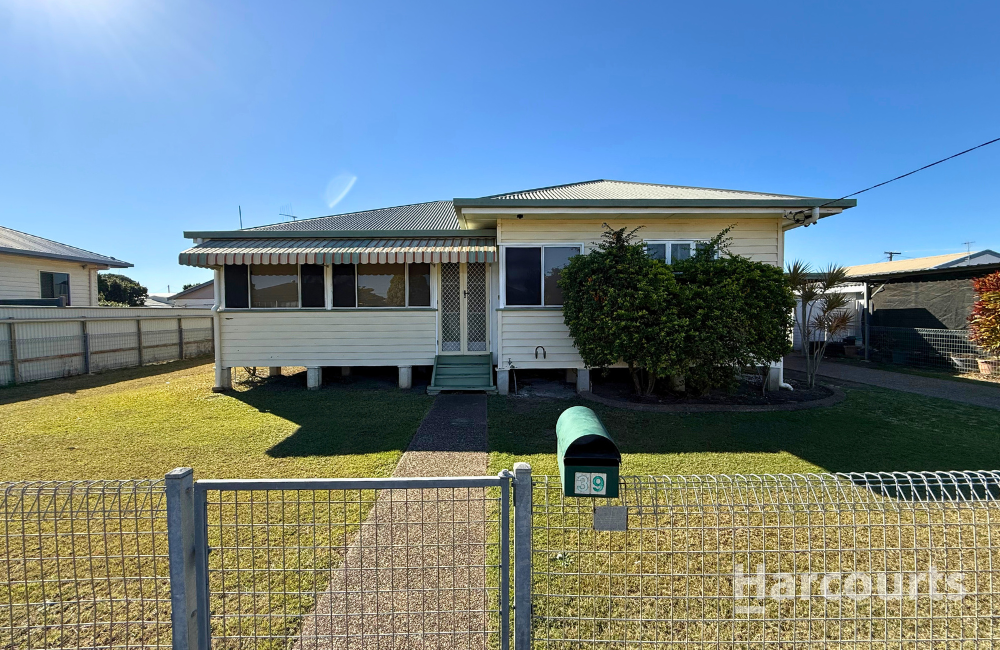 39 Tarakan St, Svensson Heights, QLD 4670