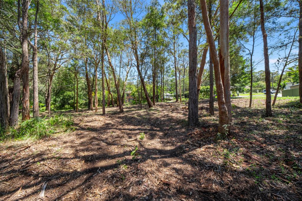 34 WARATAH ST, BOWEN MOUNTAIN, NSW 2753