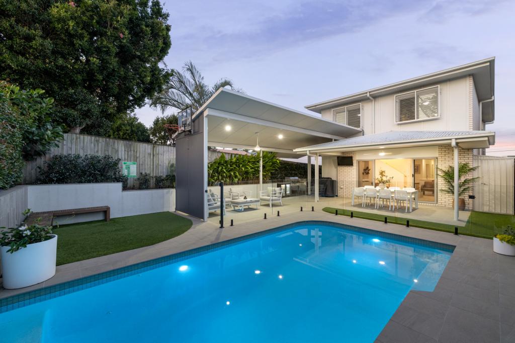 27 Kamarin St, Manly West, QLD 4179