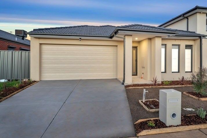 9 TETON ST, TARNEIT, VIC 3029