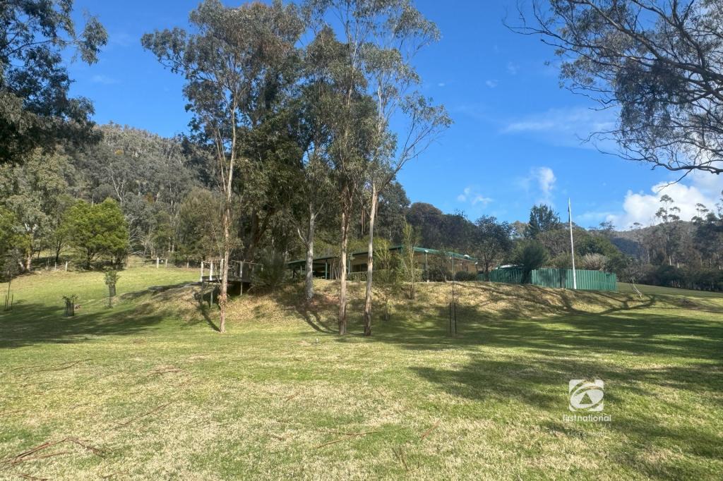405 Castleburn Creek Rd, Dargo, VIC 3862