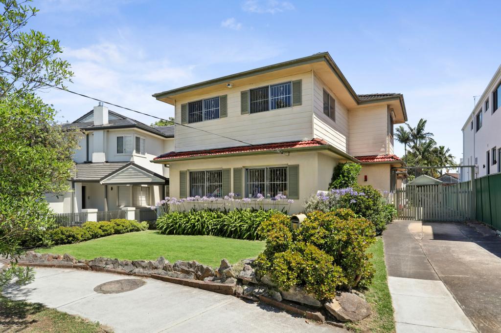 1 Amaroo Ave, Strathfield, NSW 2135