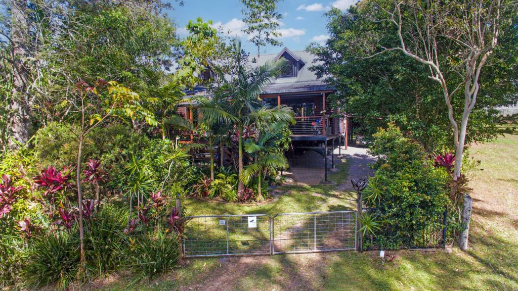 7 Newland St, Yungaburra, QLD 4884