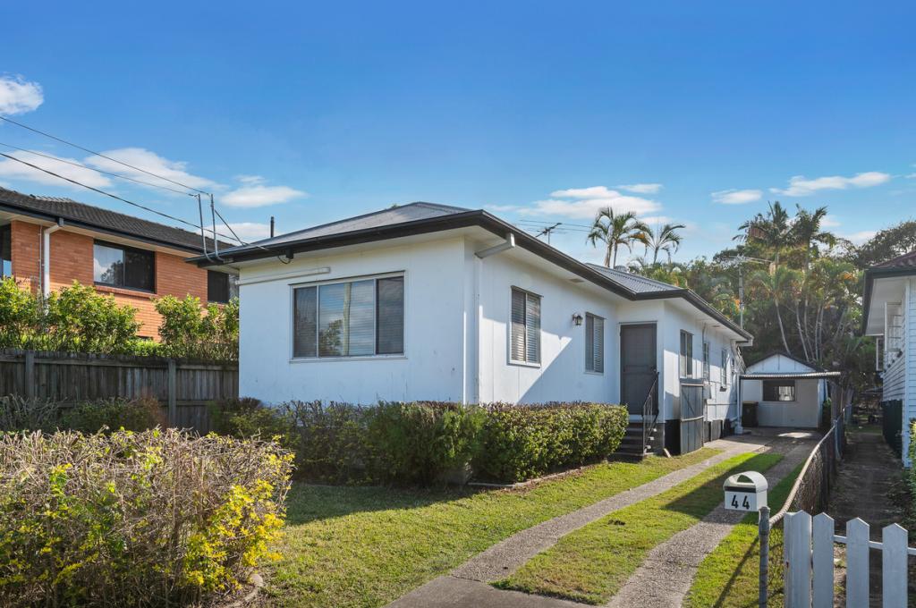 44 Hilltop Avenue, Chermside, QLD 4032