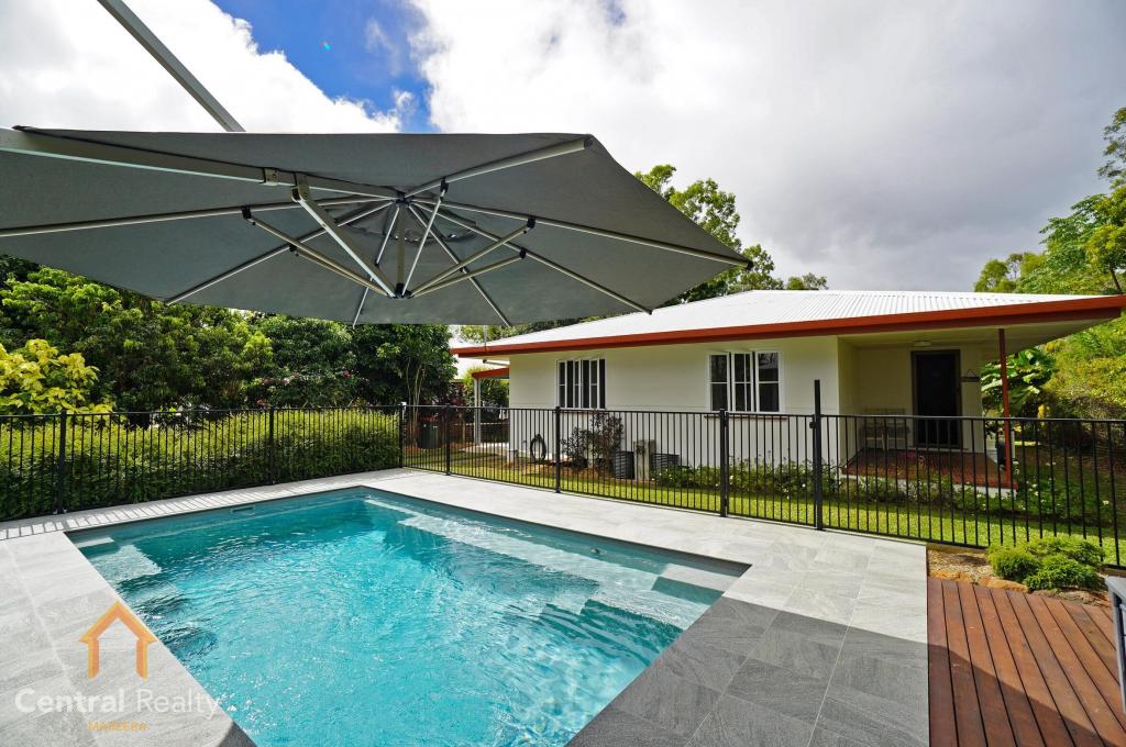 17 Riverview Tce, Mareeba, QLD 4880