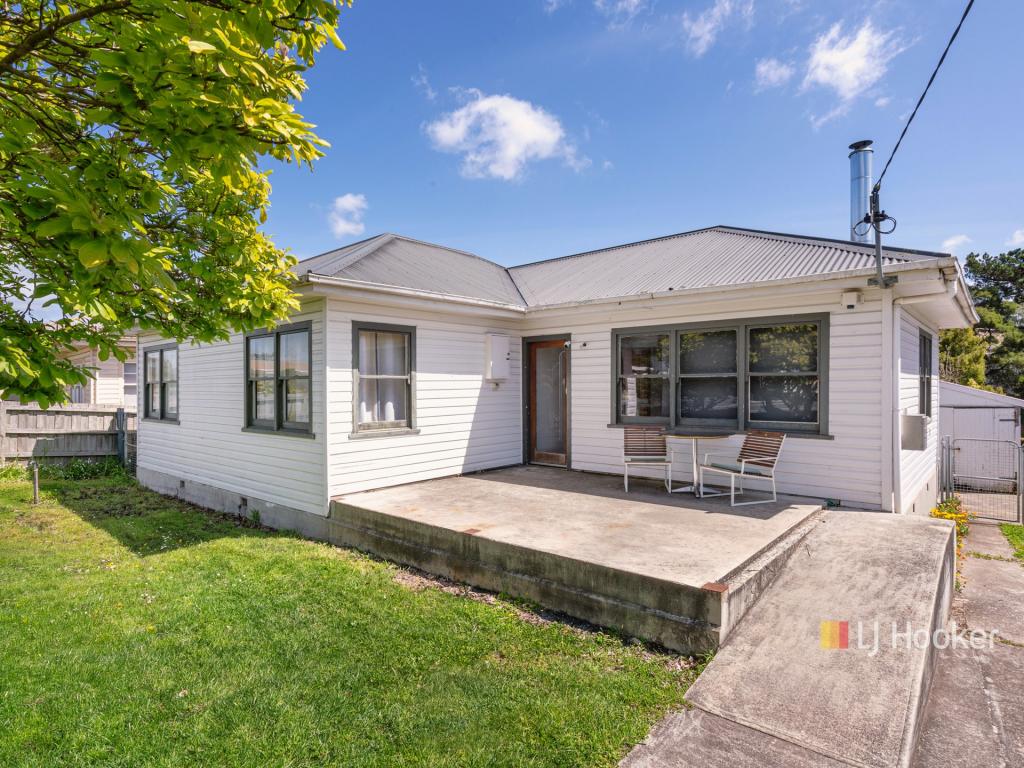 28 Devonport Rd, Quoiba, TAS 7310
