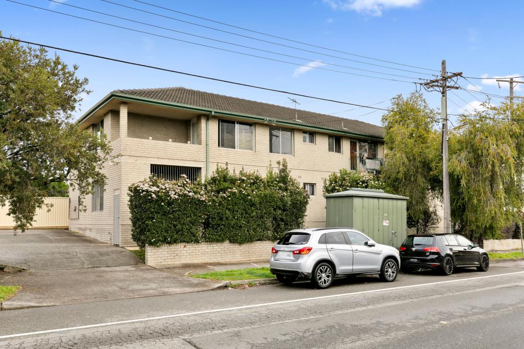 2/53 Benaroon Rd, Belmore, NSW 2192