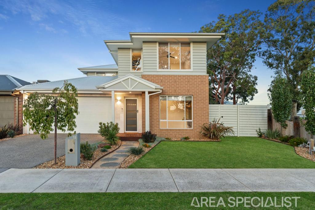 15 Naomi Ct, Cranbourne, VIC 3977