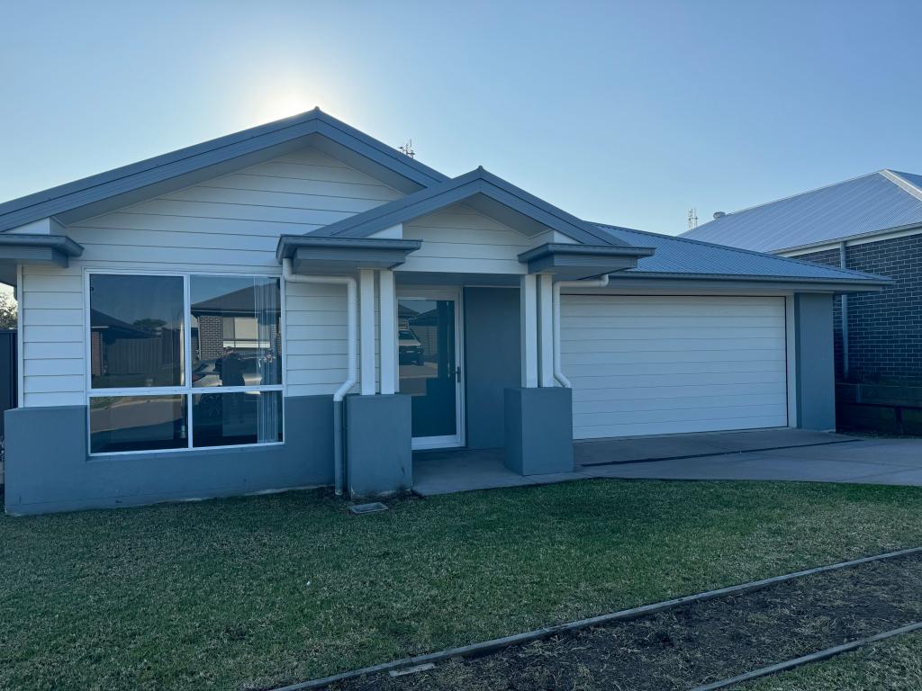 9 Westgate Ave, Thornton, NSW 2322