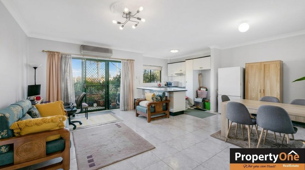 6/61 Tennyson Rd, Greenacre, NSW 2190