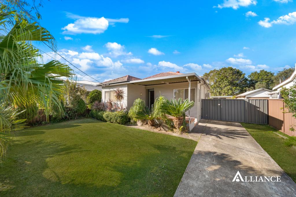 9 Wilson St, Panania, NSW 2213