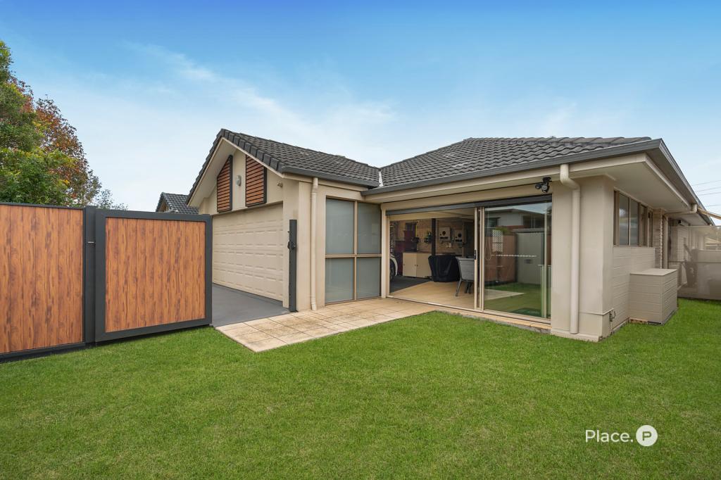 196 Pine St, Wynnum, QLD 4178