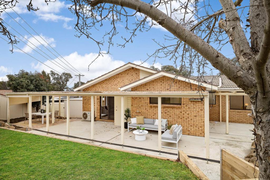 8 Cheeseman Pl, Gowrie, ACT 2904
