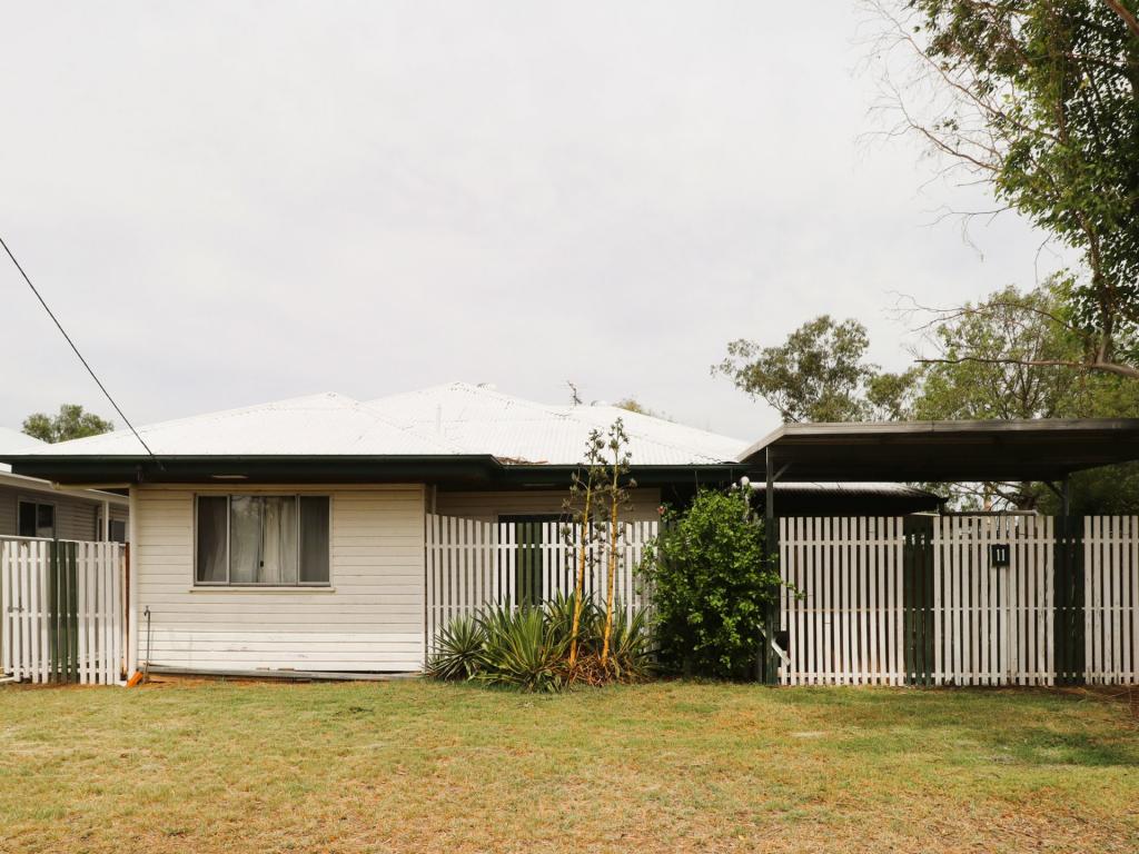 11 Major St, Roma, QLD 4455